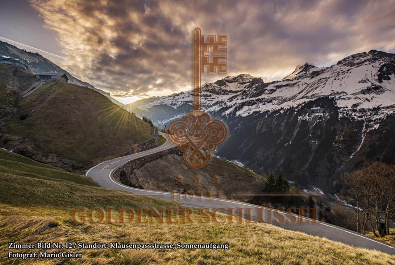 Hotel Restaurant Goldener Schluessel Altdorf Bagian luar foto